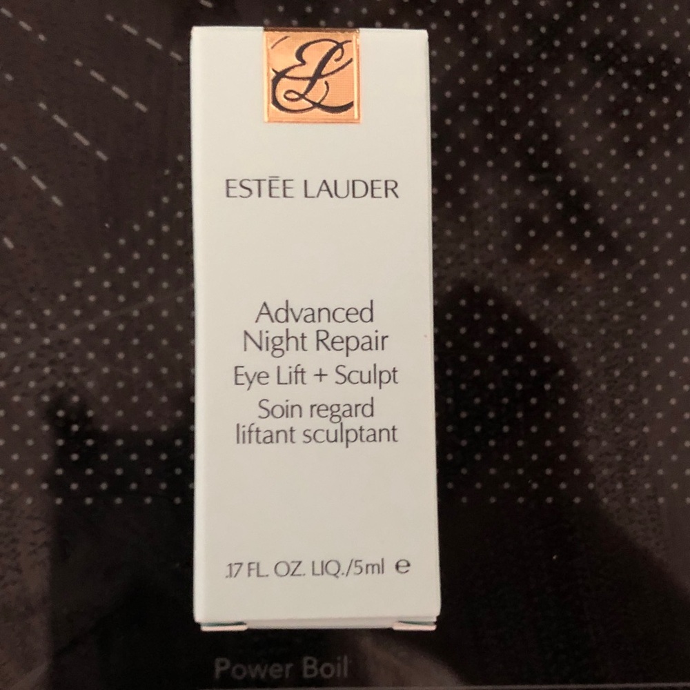 Estee Lauder Advanced Night Repair Eye Lift + Sculpt — NEW